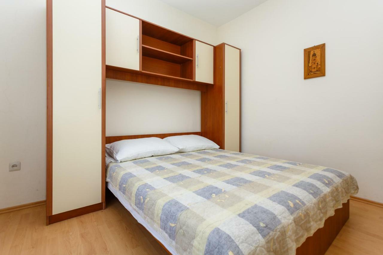 Apartman Jezevac Krk Town Eksteriør billede