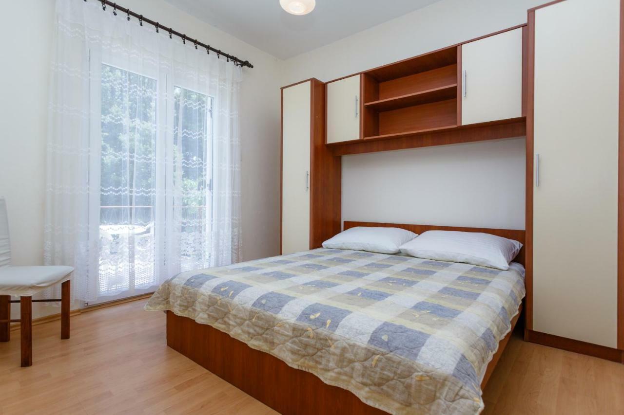 Apartman Jezevac Krk Town Eksteriør billede