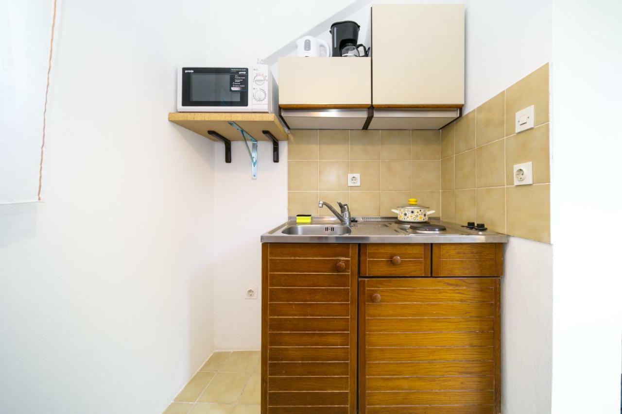 Apartman Jezevac Krk Town Eksteriør billede