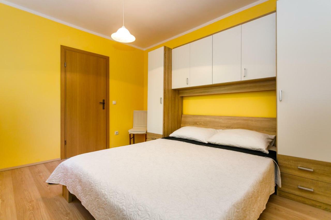 Apartman Jezevac Krk Town Eksteriør billede